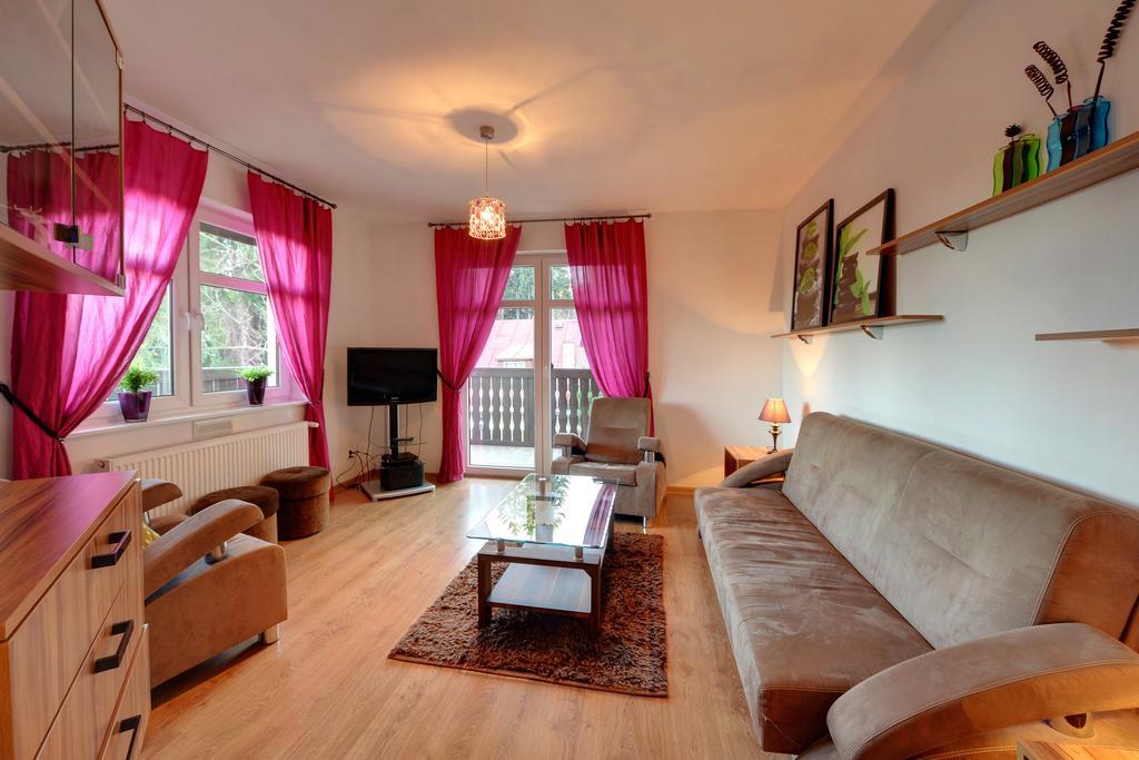 Apartamenty Sun Seasons 24 - Rezydencja Parkowa Szklarska Poreba Oda fotoğraf