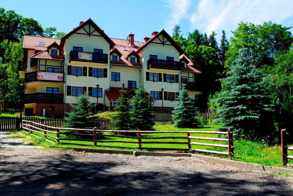 Apartamenty Sun Seasons 24 - Rezydencja Parkowa Szklarska Poreba Dış mekan fotoğraf